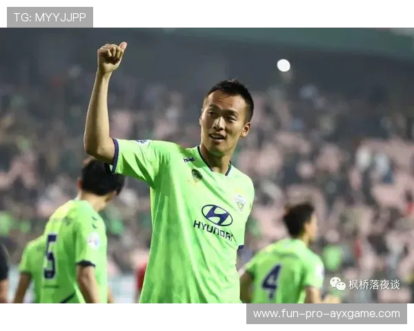 囧帅若被称为新派教父，足球圈评价飙升