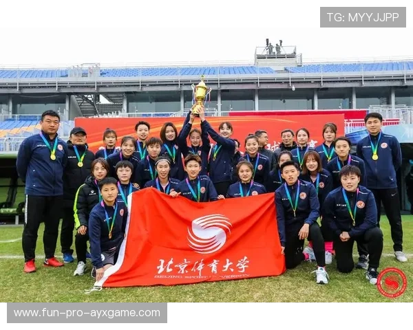 足球联赛在青训扶持中推动俱乐部与大学共建科研合作平台，青少年足球联赛大学组
